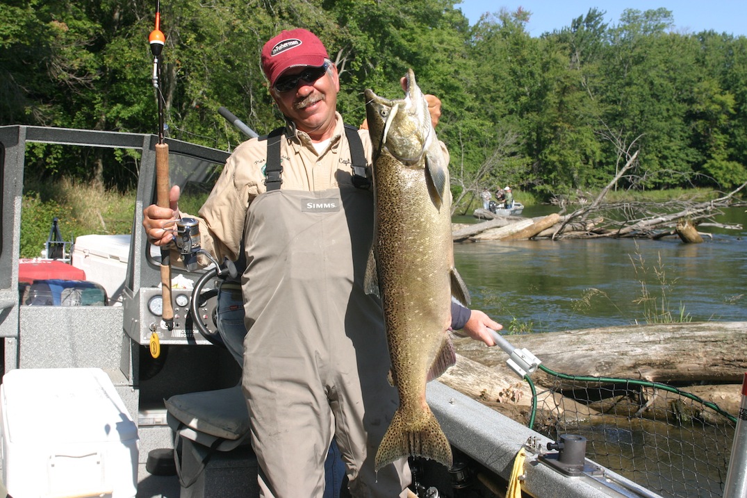 Ami Fishing Trout Lake River Trigger camola Worm Casting Sea n.6 