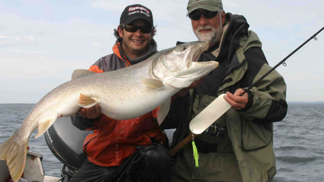 //www.in-fisherman.com/files/2017/09/Lake-Athabasca-Giant-Lake-Trout.jpg
